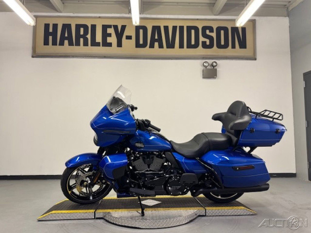 Street Glide® Ultra