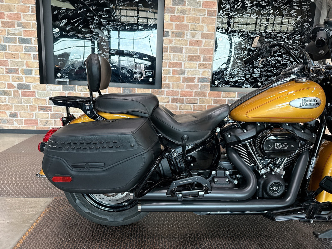 Heritage Classic 114