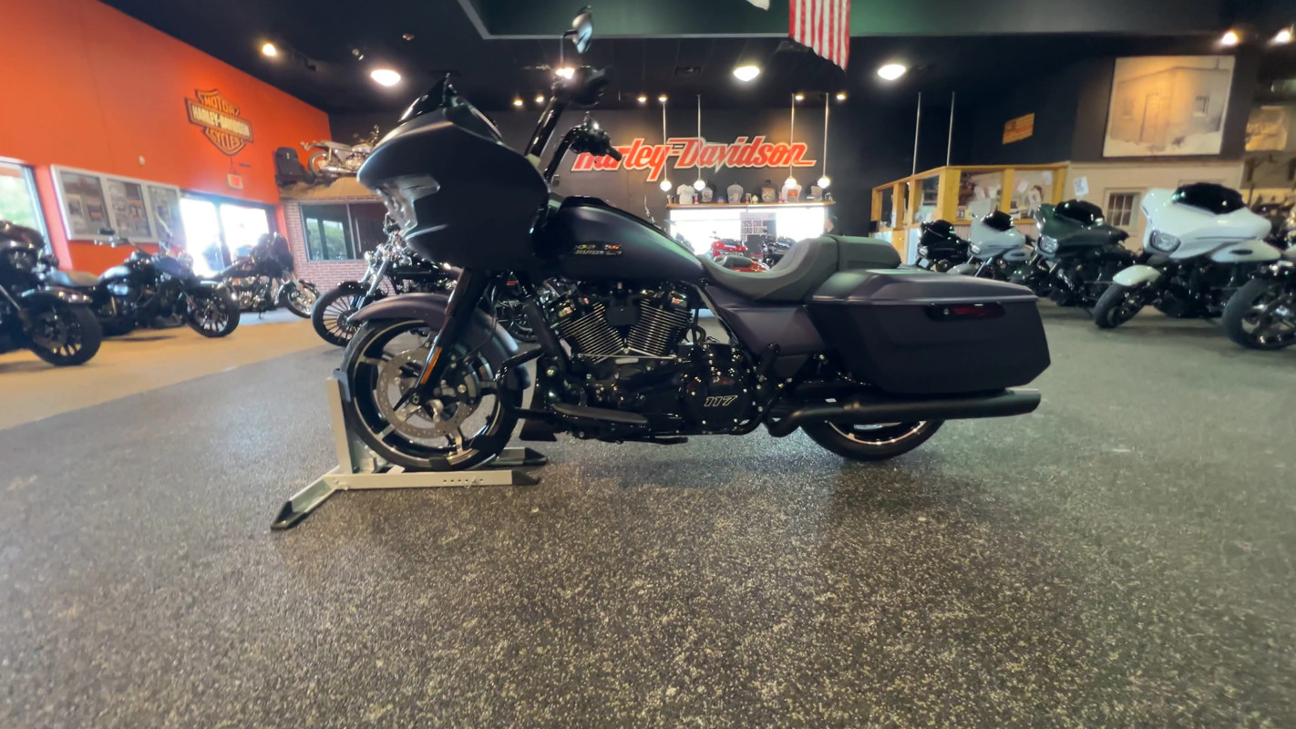 Road Glide®