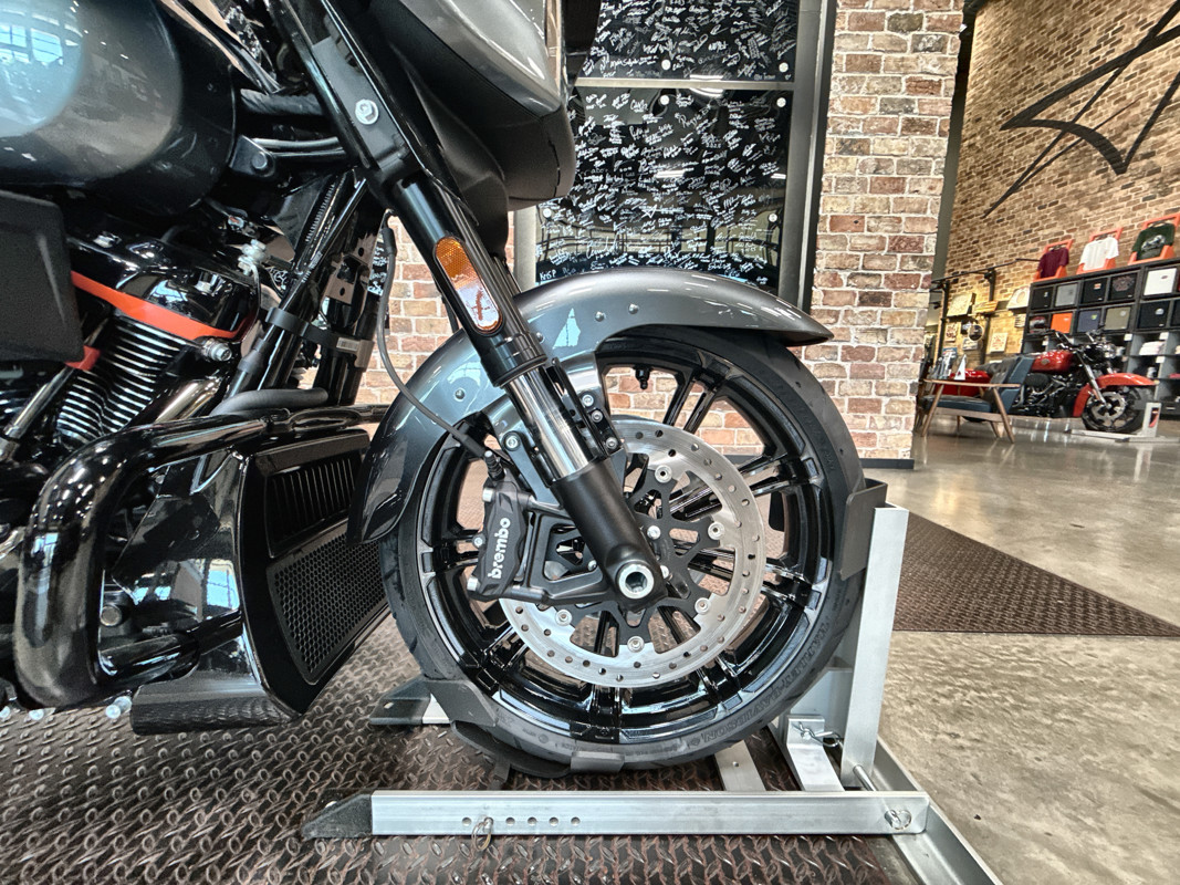 CVO® Street Glide®