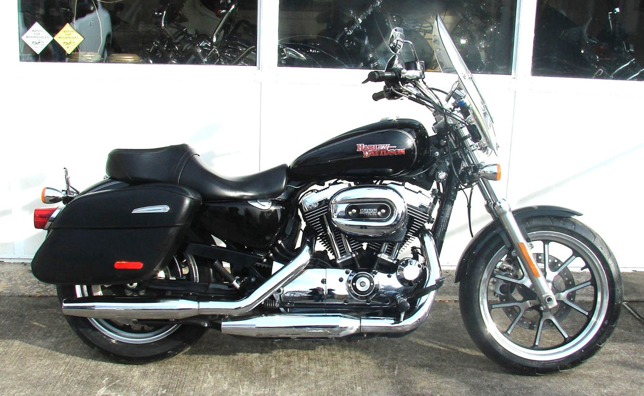 Sportster® SuperLow® 1200T