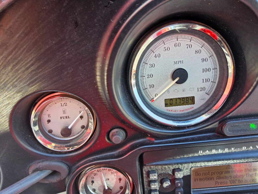 Street Glide®