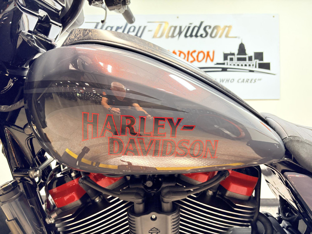 CVO® Street Glide® ST