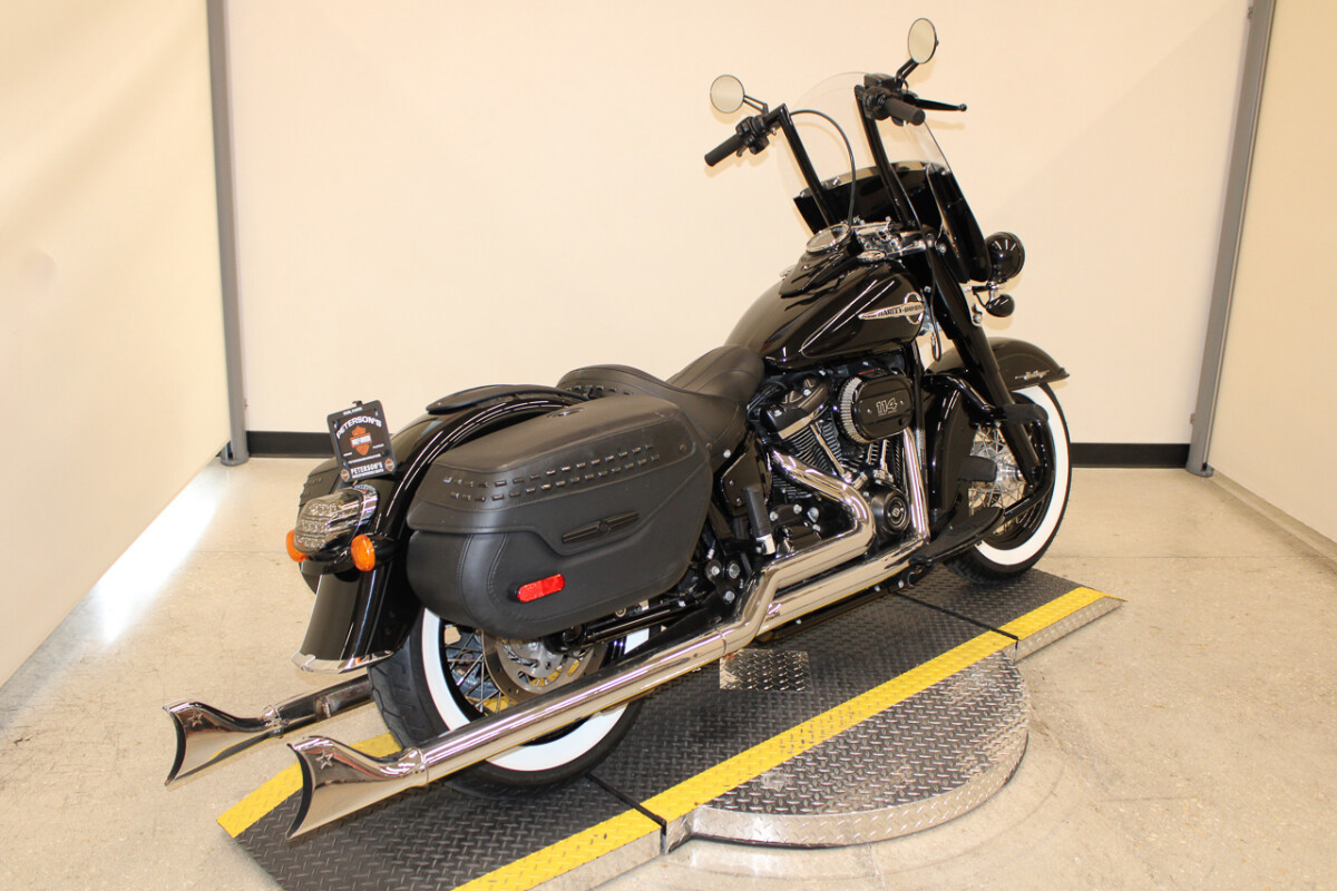 Softail® Heritage Classic 114