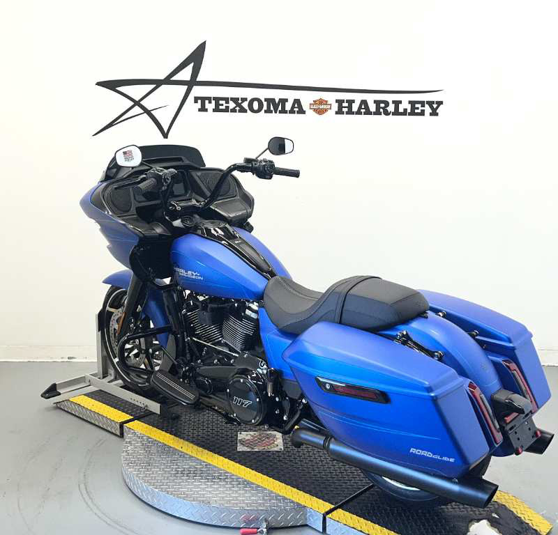 Road Glide®