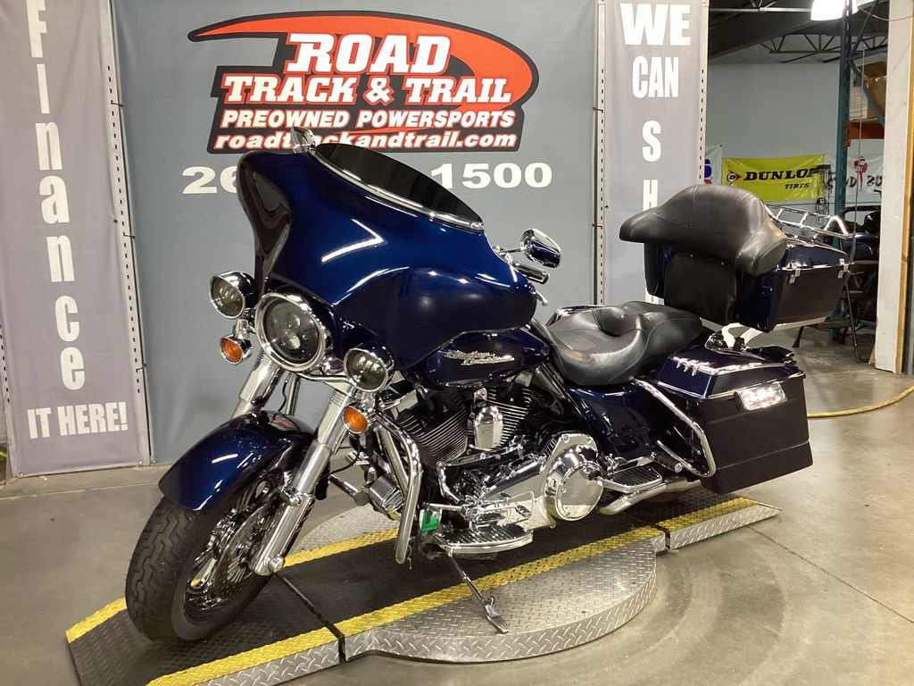 Street Glide®