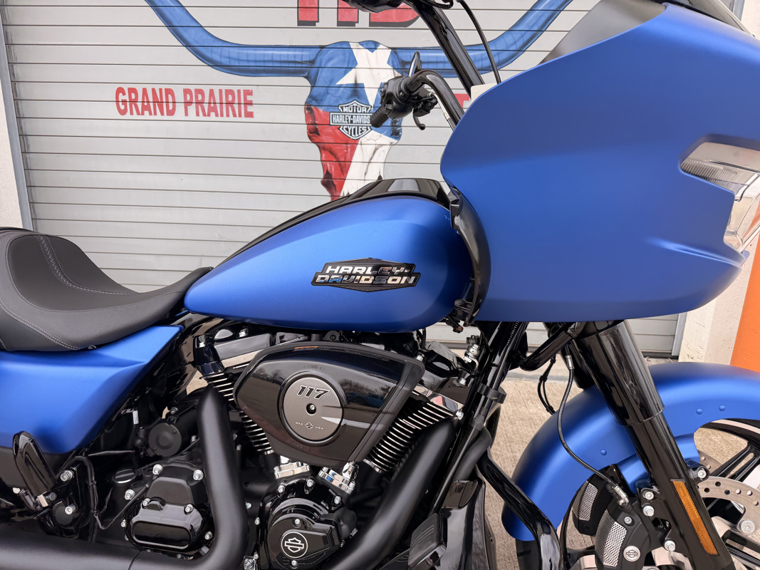 Road Glide®
