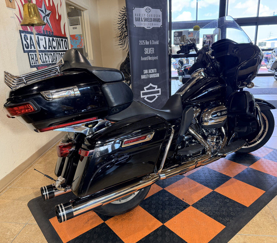 Road Glide® Ultra