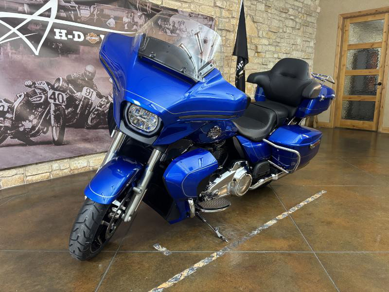 Street Glide® Ultra