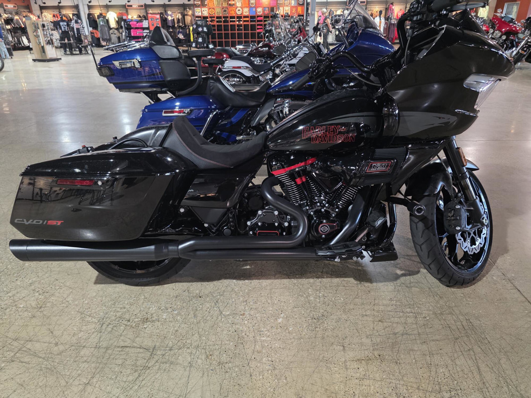 CVO® Road Glide® ST