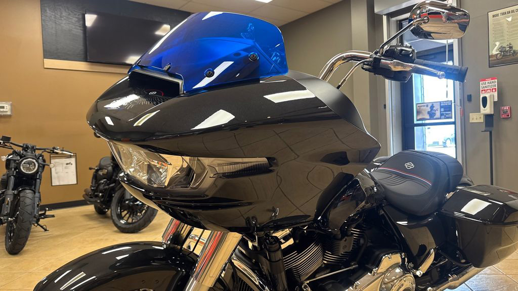 Road Glide®