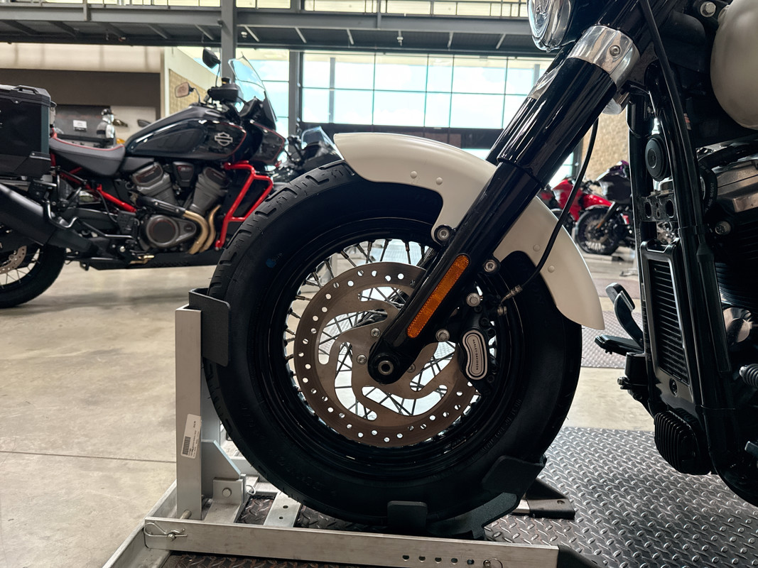 Softail® Slim®