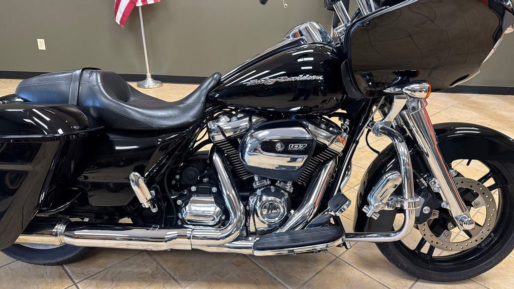 Road Glide®