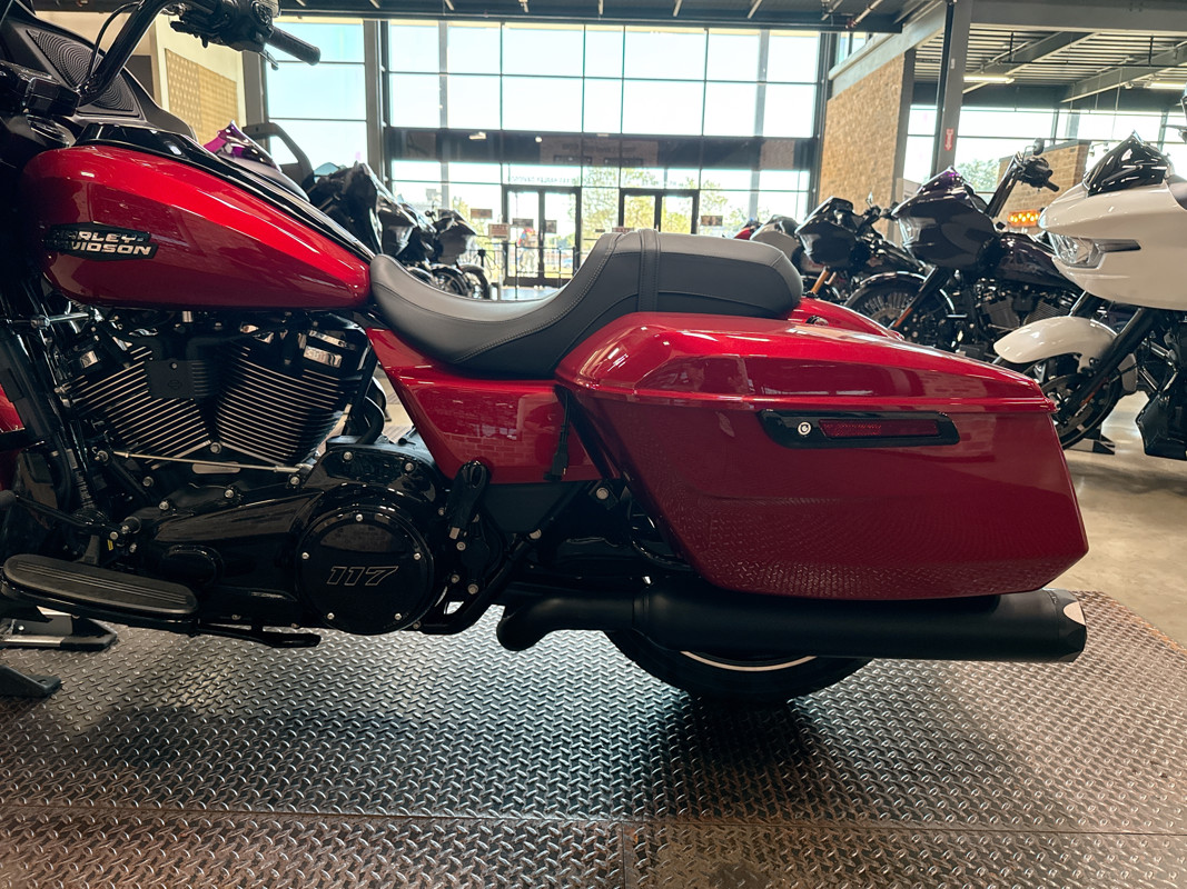 Road Glide®