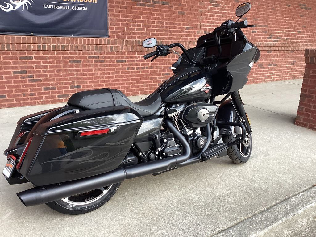 Road Glide®