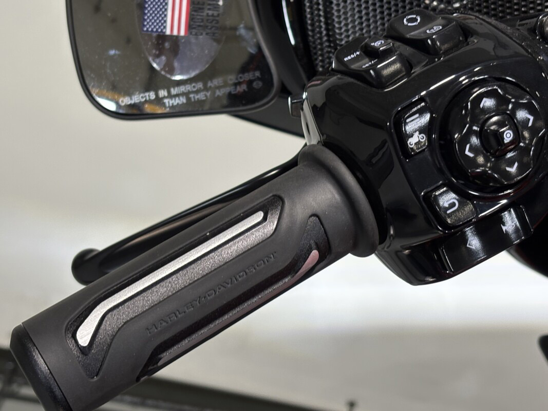 CVO® Street Glide® Limited