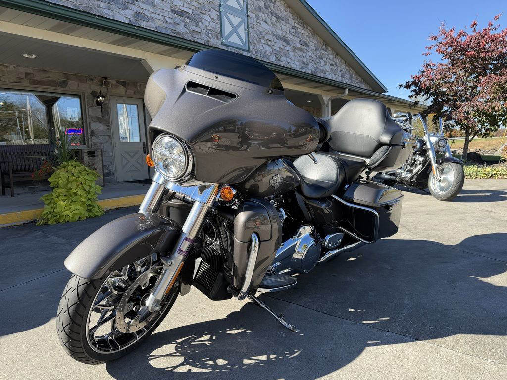 Street Glide® Special