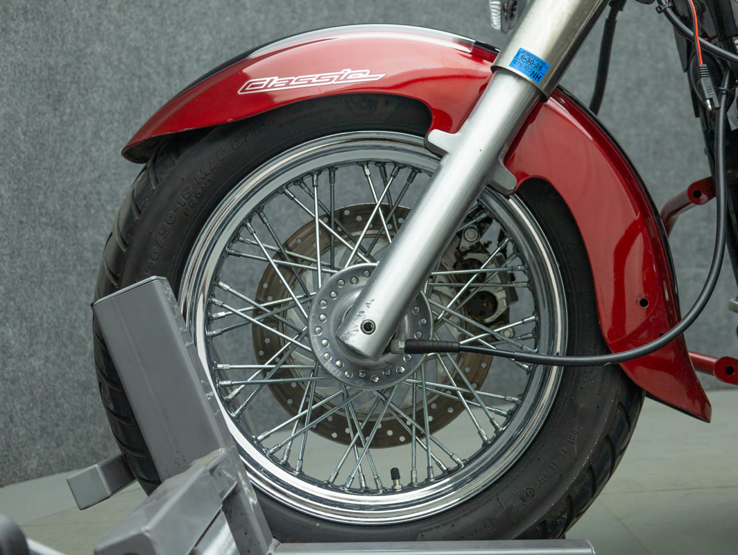 V Star 650 Classic