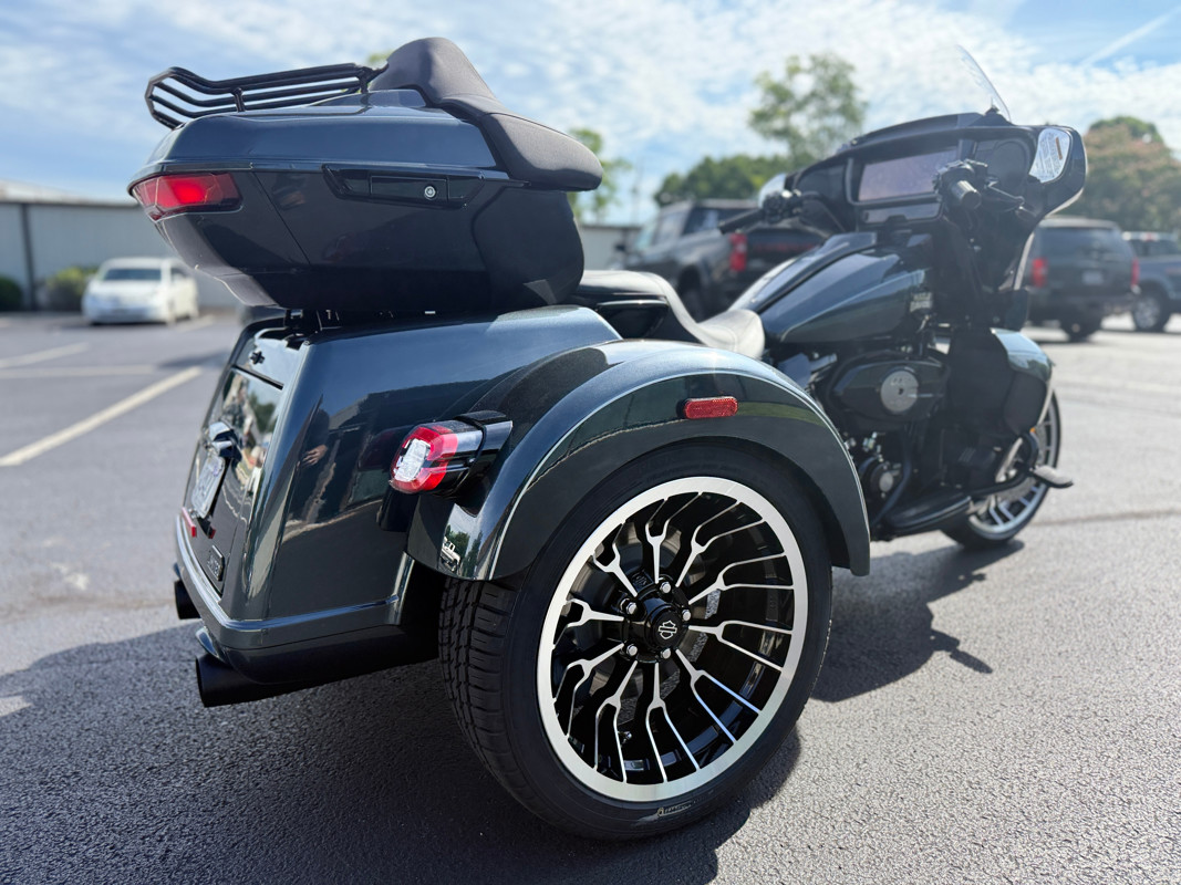 Street Glide® 3 Limited