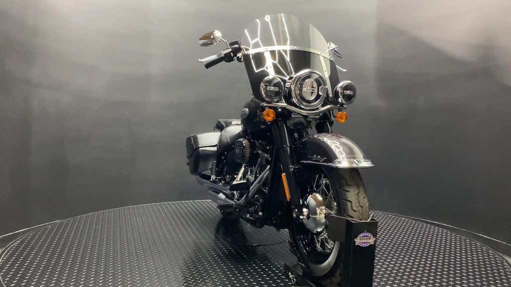 Heritage Classic 114