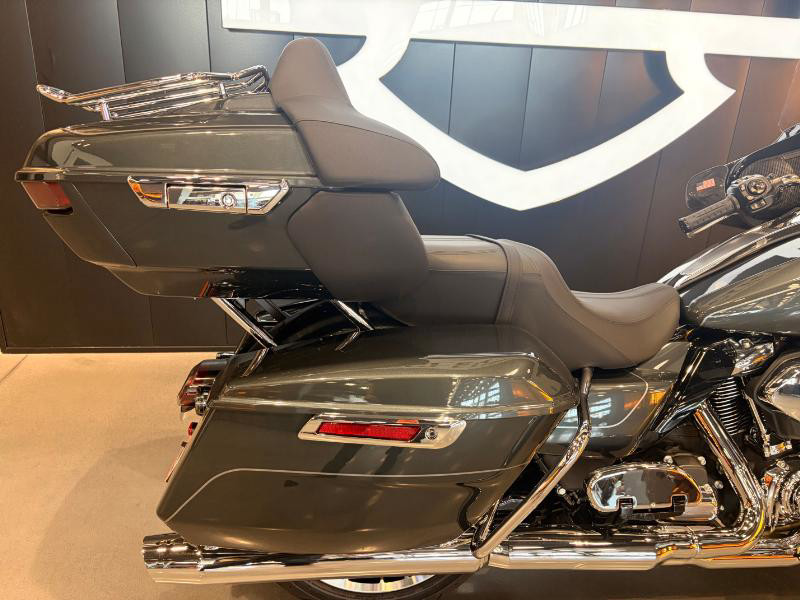 Street Glide® Limited