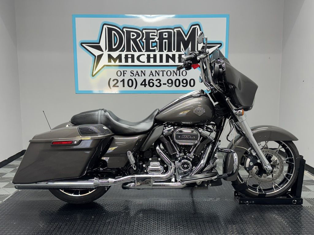 Street Glide® Special