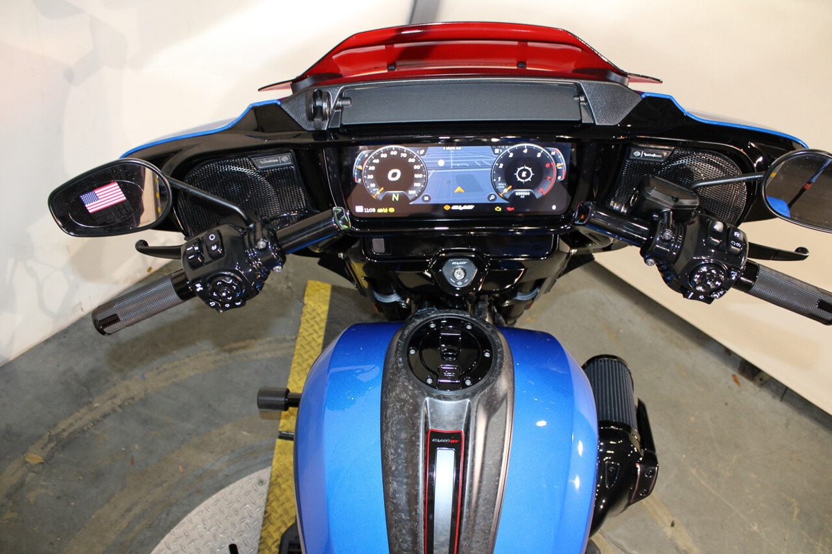 CVO® Street Glide® ST
