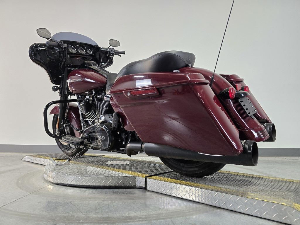 Street Glide® Special