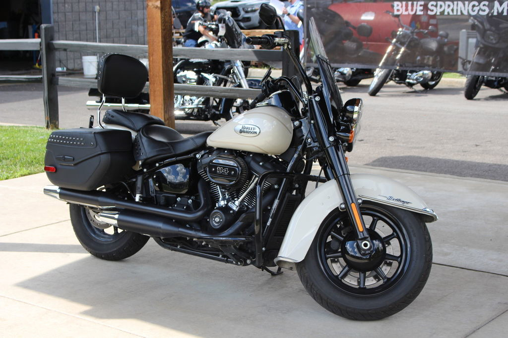 Heritage Classic 114
