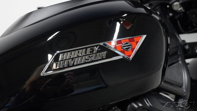 Sportster® S