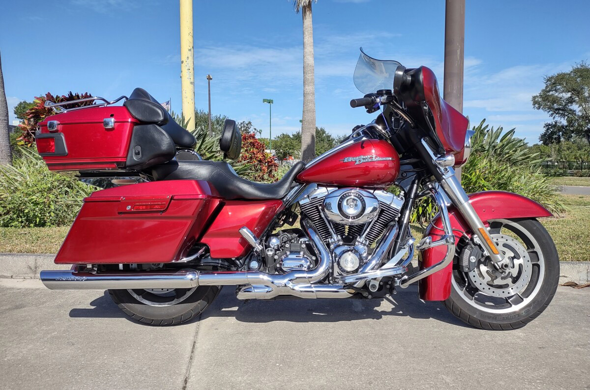 Street Glide®