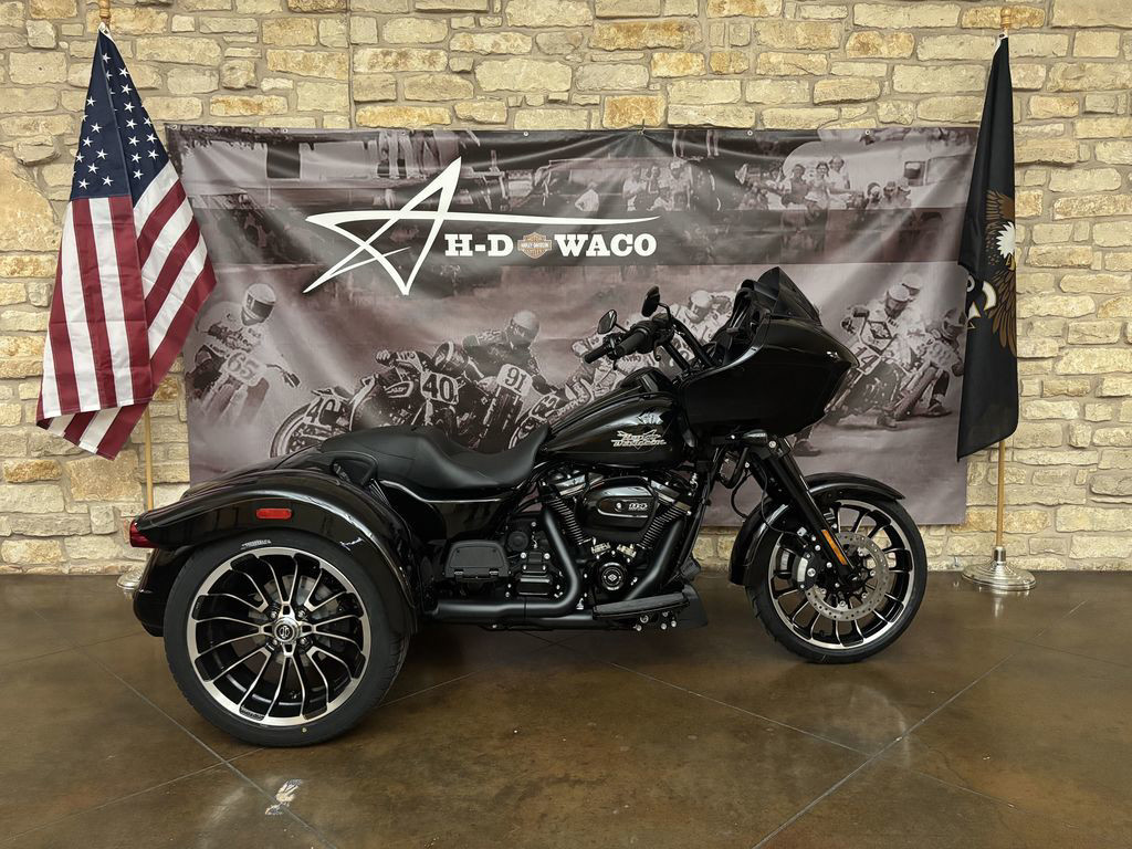 Road Glide® 3