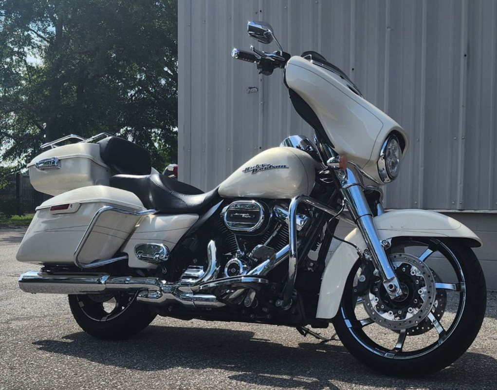 Street Glide® Special