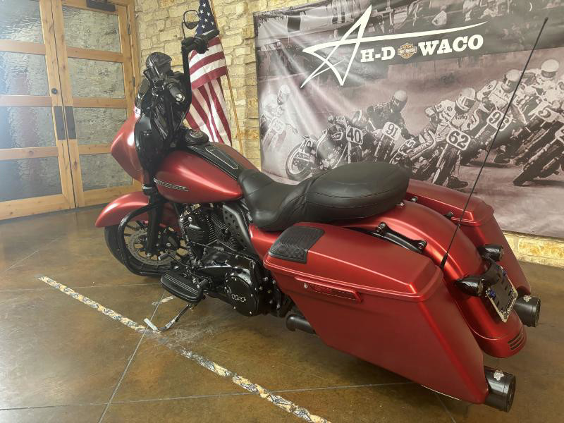 Street Glide® Special