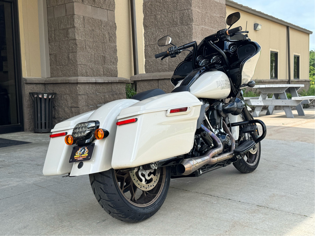Road Glide® ST