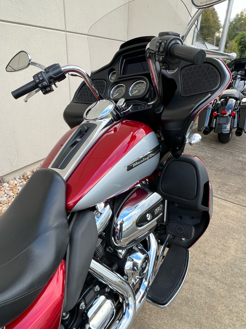 Road Glide® Ultra