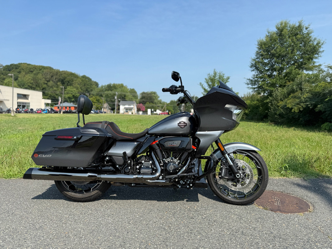 CVO® Road Glide®