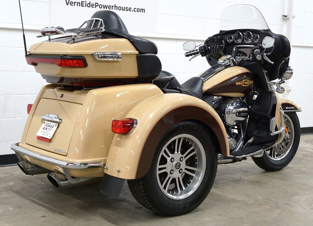 Tri Glide® Ultra Classic®