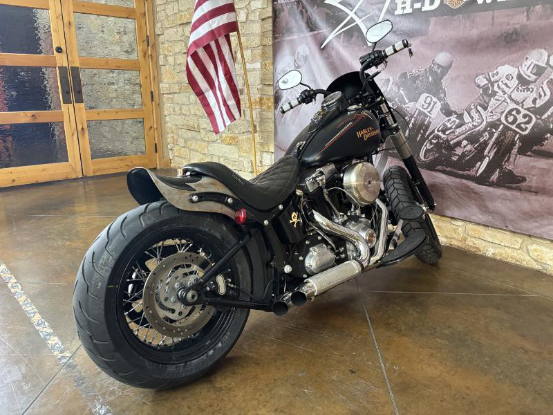 Softail® Cross Bones®