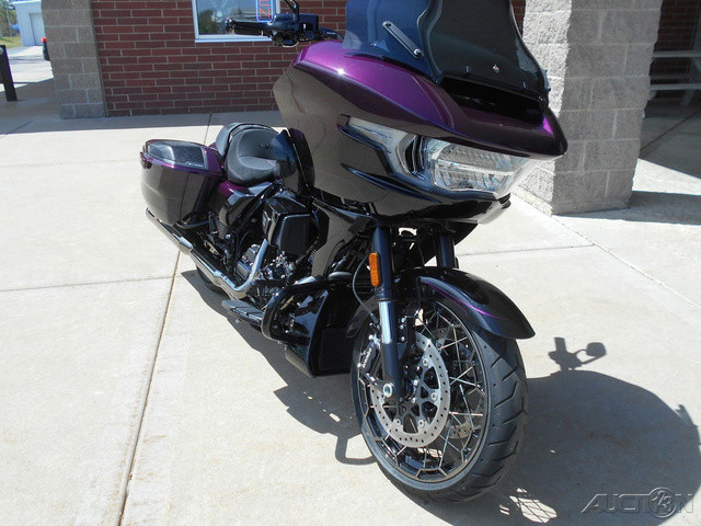 CVO® Road Glide®