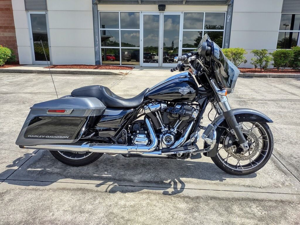 Street Glide® Special