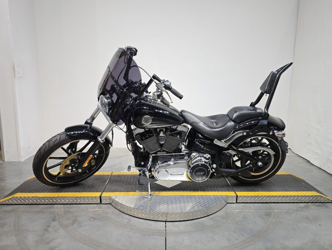 Softail® Breakout®