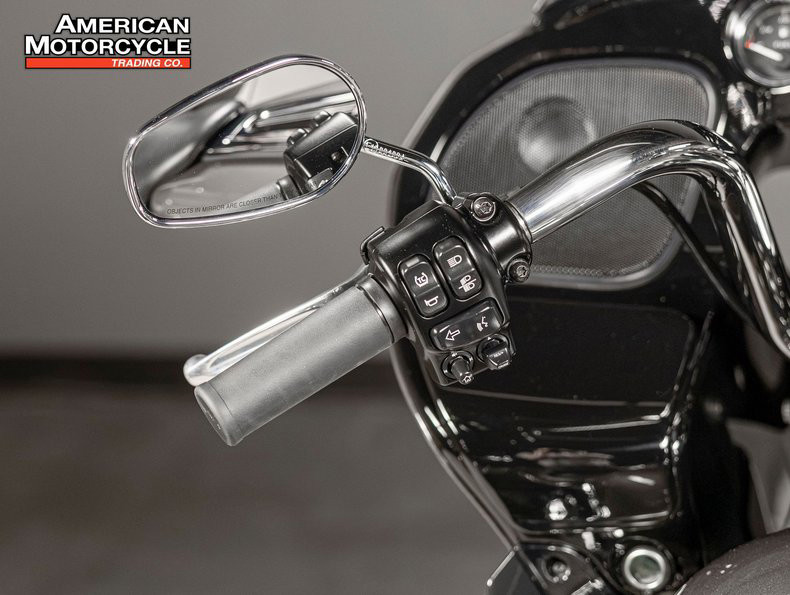 Road Glide® 3