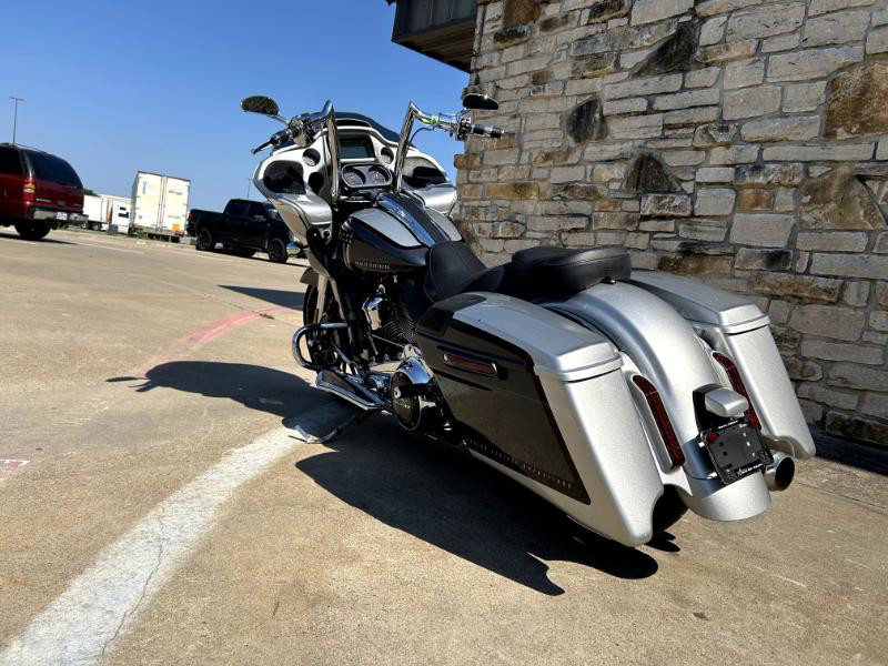 CVO® Road Glide®