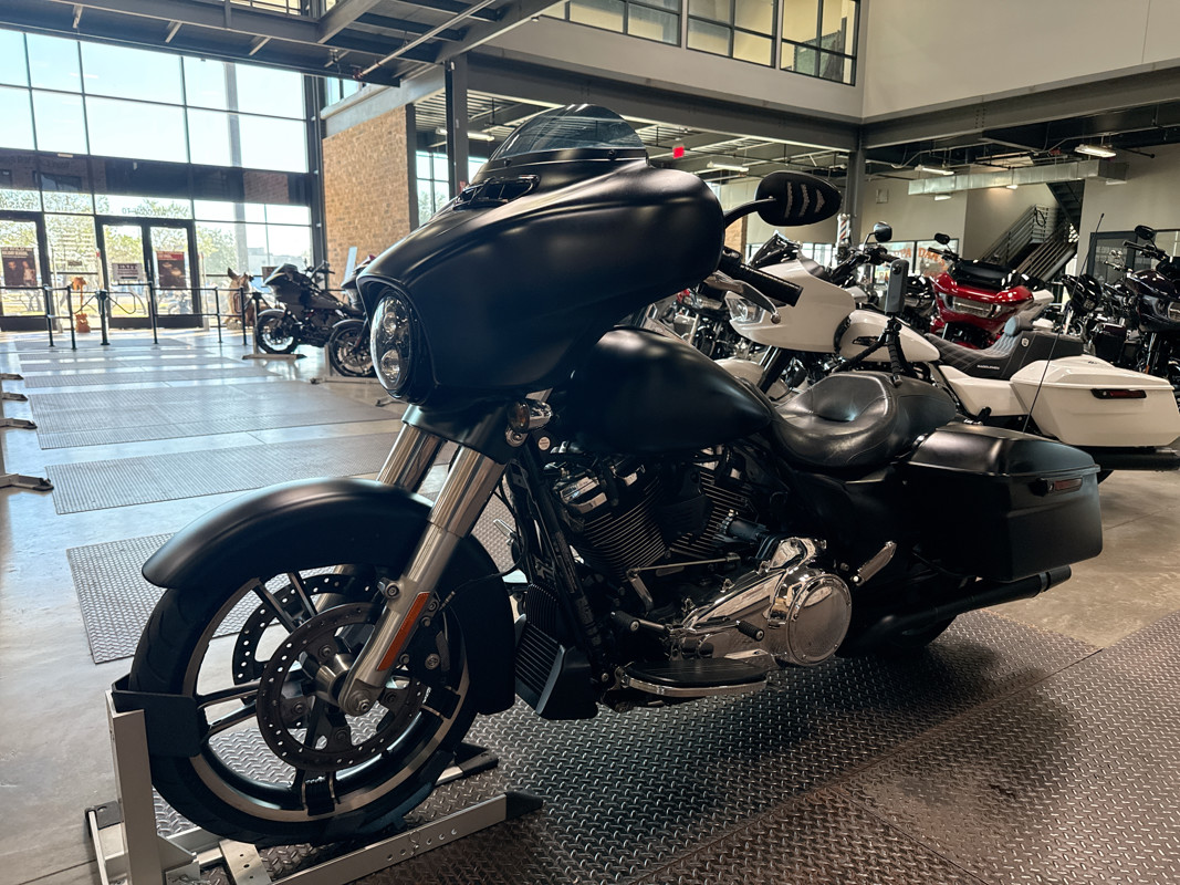 Street Glide® Special