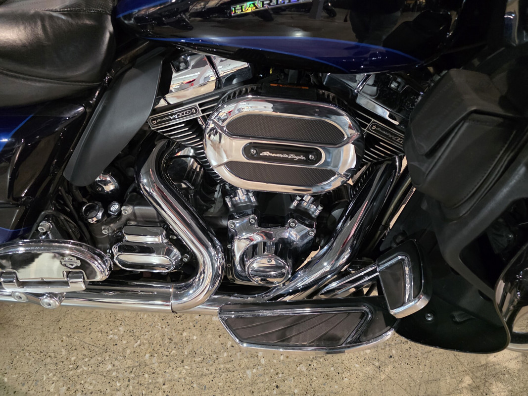 CVO® Road Glide® Ultra