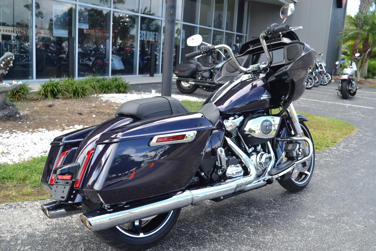 Road Glide®
