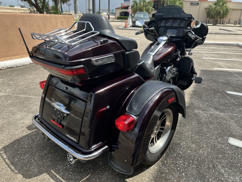 Tri Glide® Ultra Classic®
