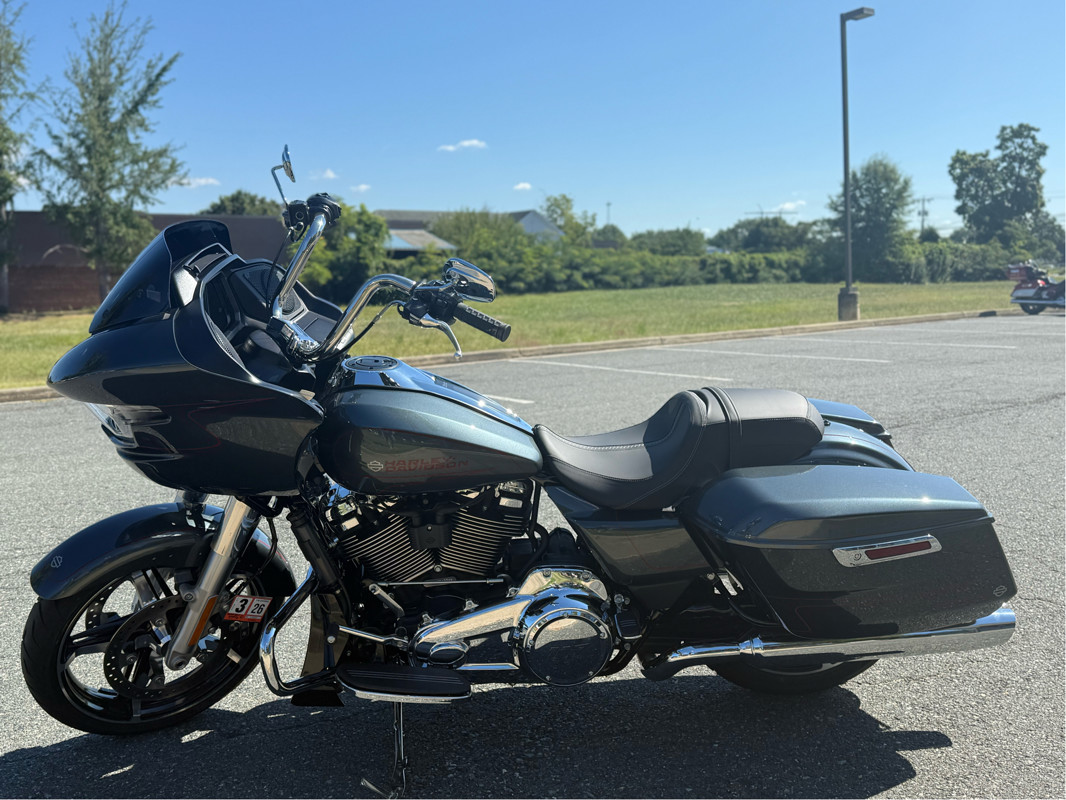 Road Glide®