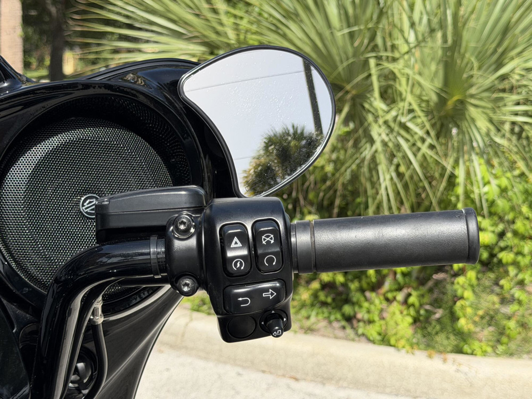 Street Glide® ST